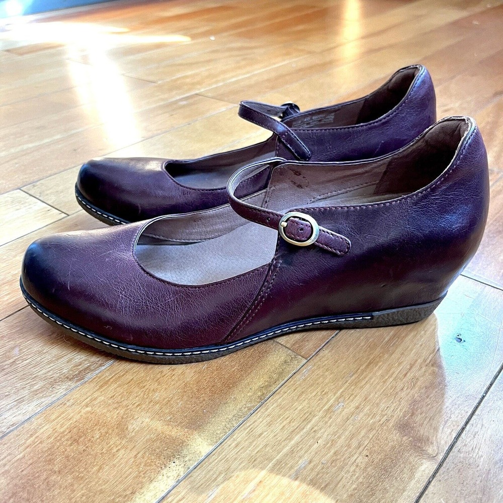 Dansko Mary Jane Loralie Wedge Heel Shoes 40 Dark Burgundy Wine Leather 9.5 10